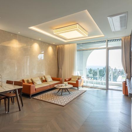 The Siena Resort Seogwipo Exterior photo