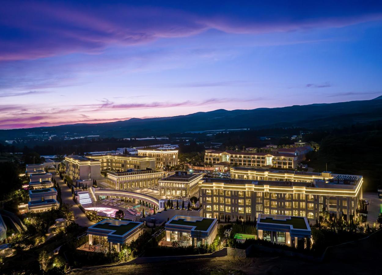 The Siena Resort Seogwipo Exterior photo