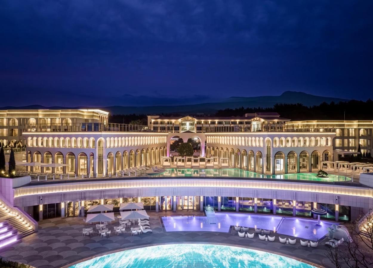 The Siena Resort Seogwipo Exterior photo