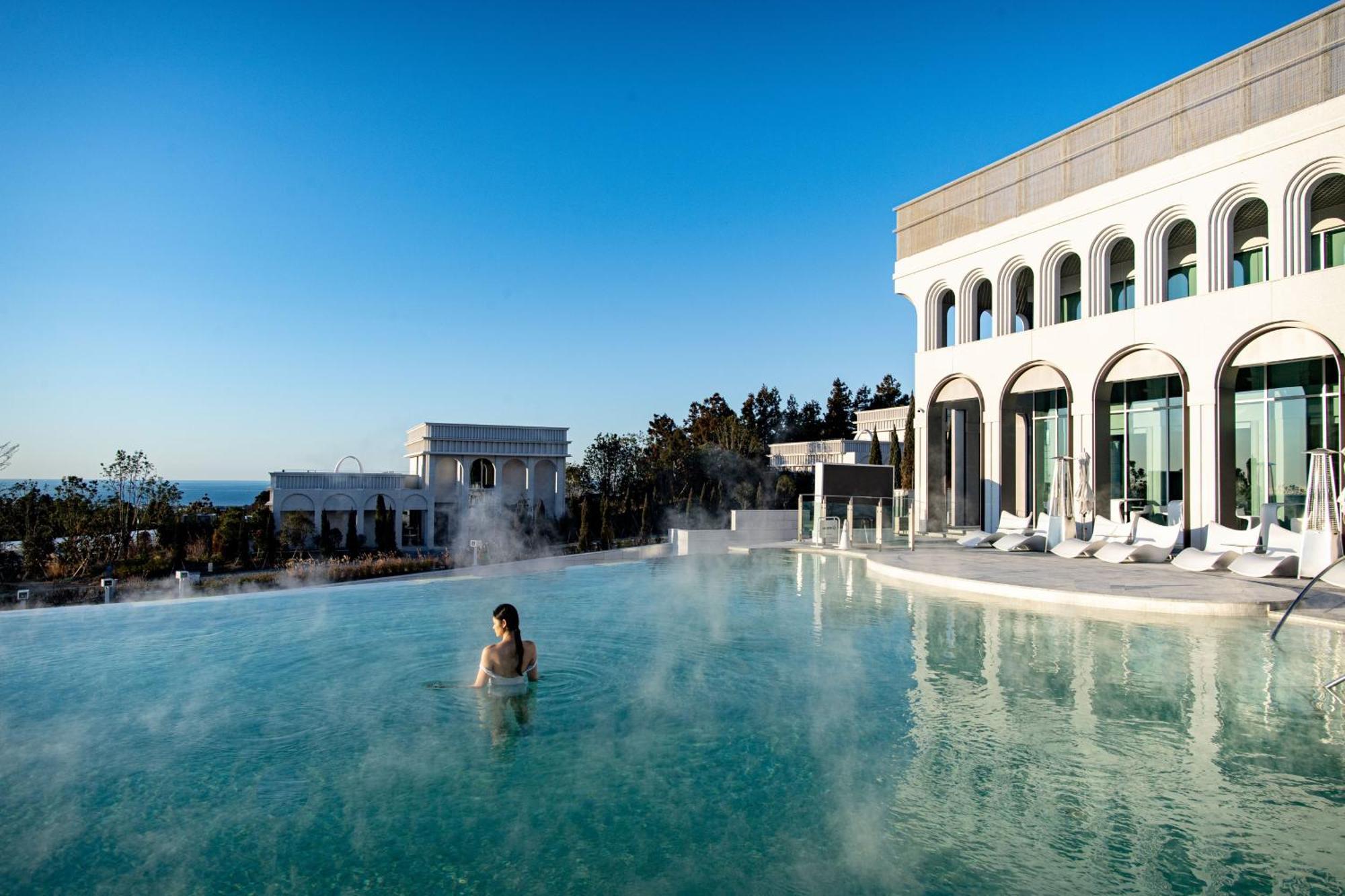 The Siena Resort Seogwipo Exterior photo